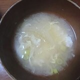 玉ねぎと卵の味噌汁